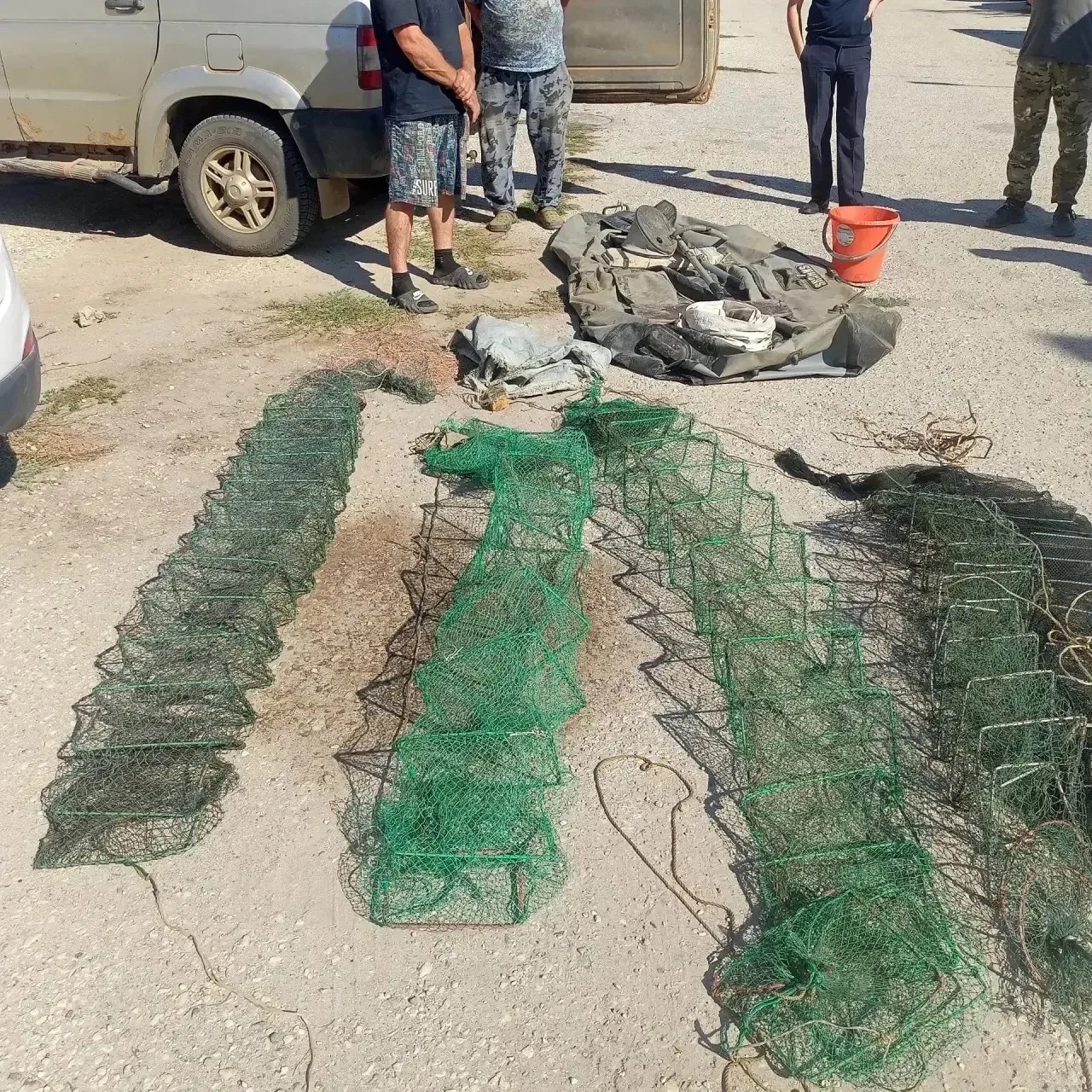 Двое браконьеров задержаны за вылов раков в Цимлянском водохранилище