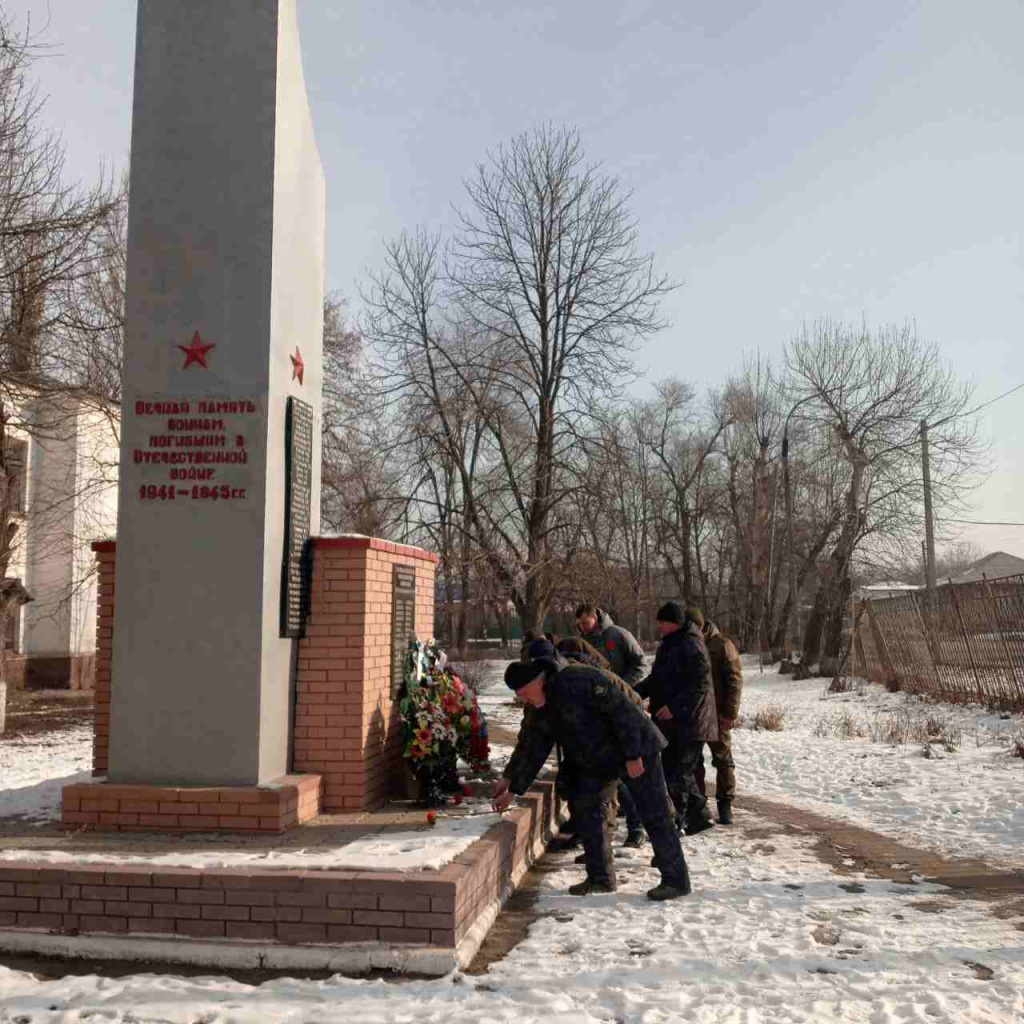 lnr038.jpg lnr038.jpg