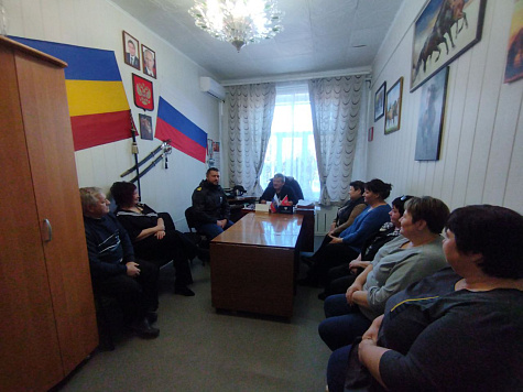 Круглые столы прошли в муниципальных районах